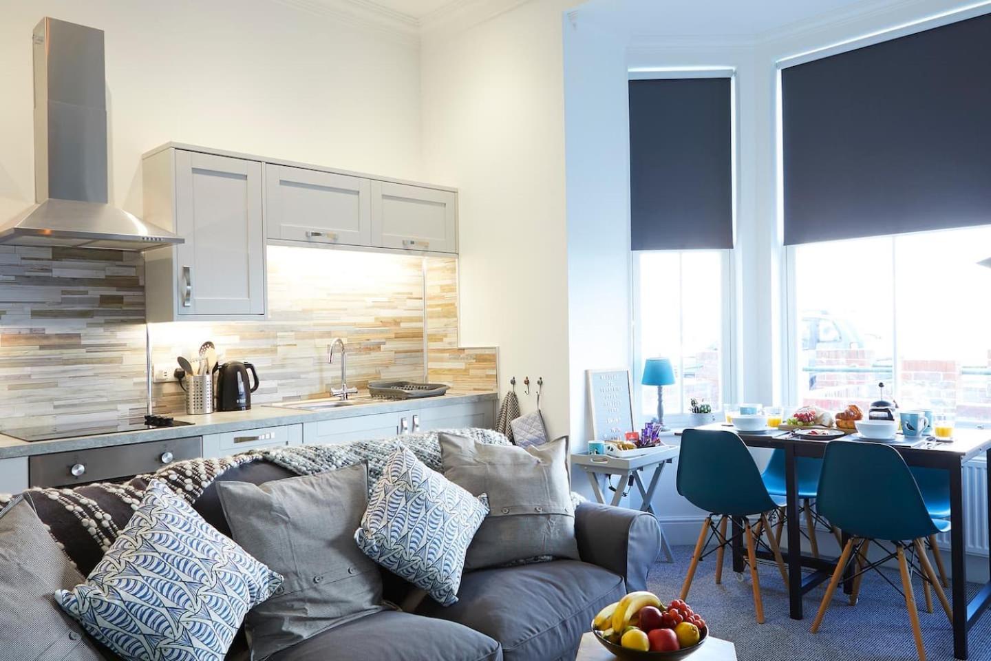 Seascape - Fantastic Location With Sea Views! 스카버러 외부 사진
